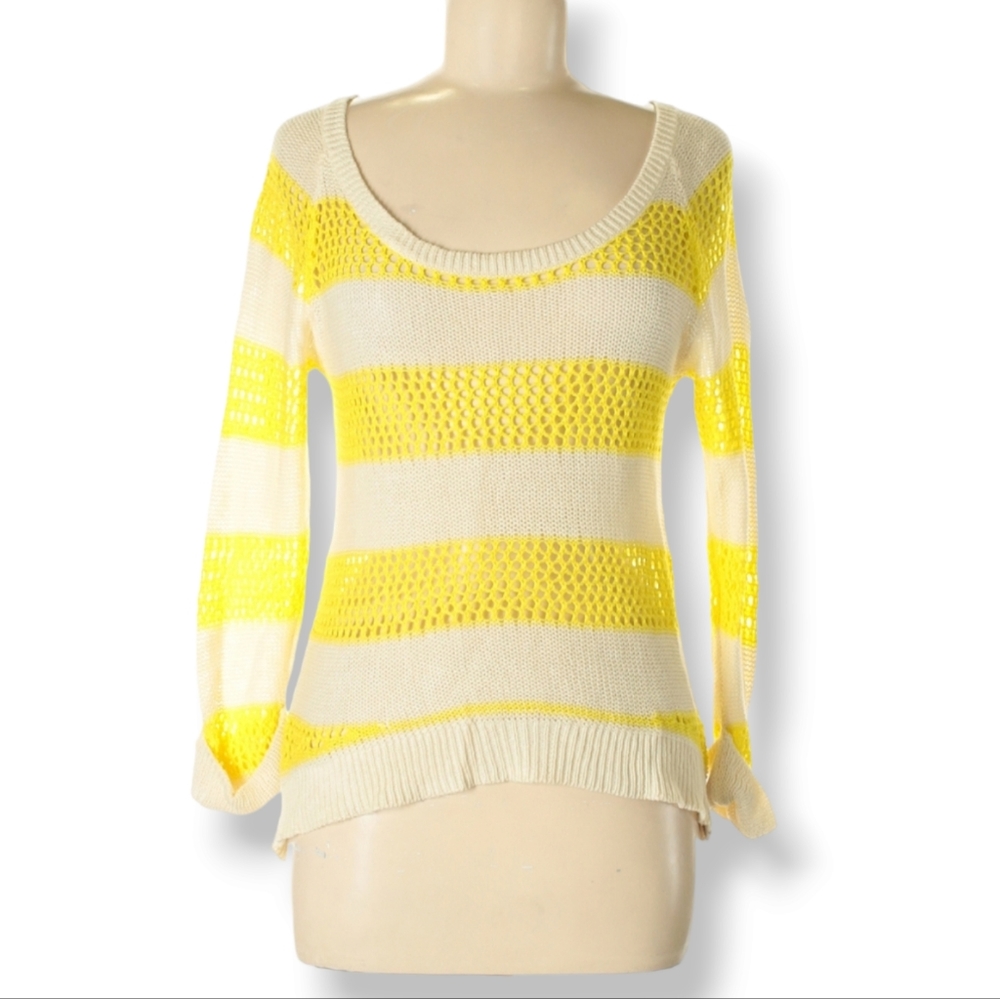 Y2K Roxy Pullover Sweater Size M Yellow Ivory Stripes Open Knit‎ Scoop Neck Vtg